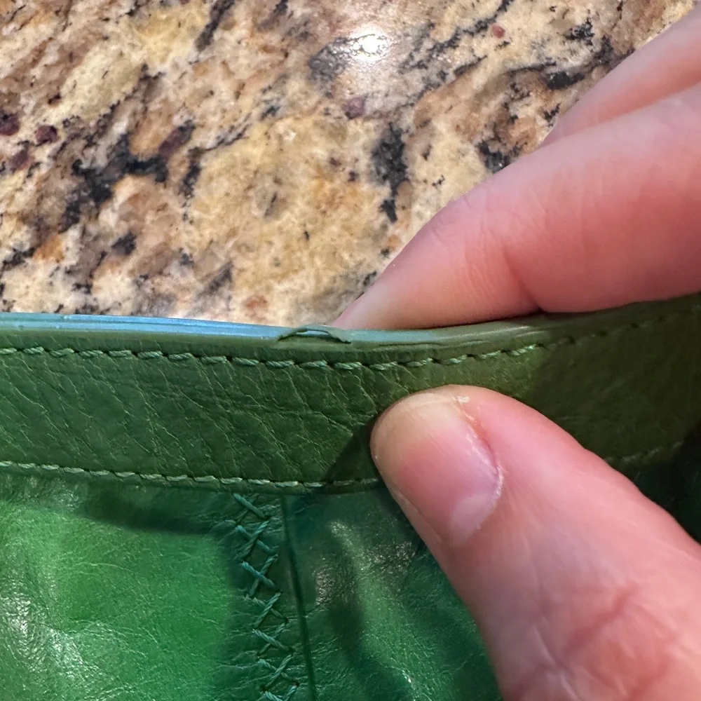 Badgley Mischka "Gaia" Vibrant Green Hobo Shoulder Bag - Picture 4 of 7